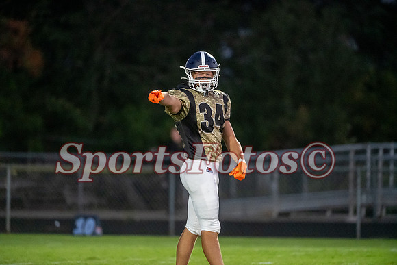 FTF26 Varsity FB2 vs Maiden-109