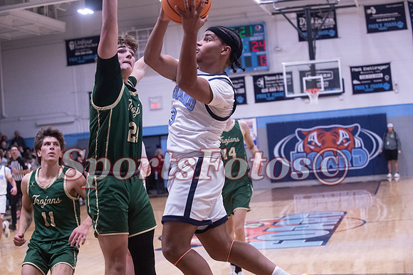 FTF Varsity MBB3 vs Bandys-113
