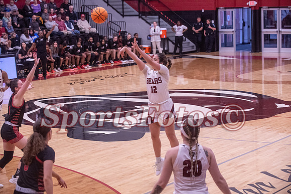 LR25 WBB8 vs Newberry-103