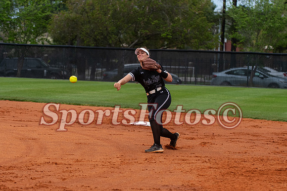 LR22-Softball-106