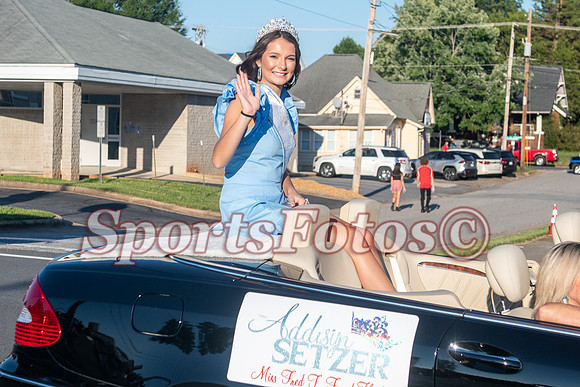 Parade & Cheer-113