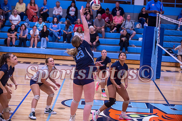 FTF Varsity VB3 vs N Lincoln-103
