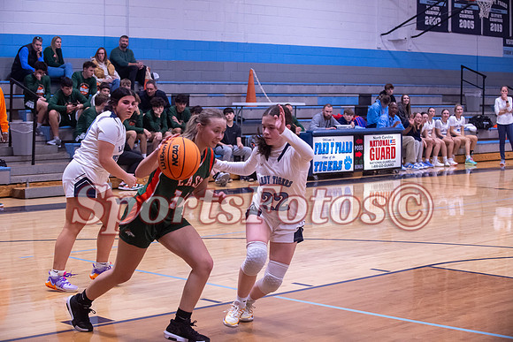 FTF JV Girls vs E Lincoln-105