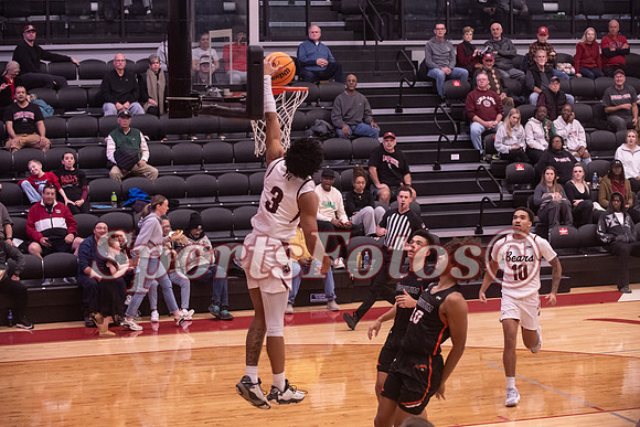 LR24 MBB2 vs Tusculum-104