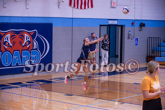 FTF Varsity VB6 vs Hickory-107