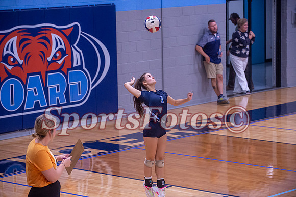 FTF Varsity VB6 vs Hickory-118
