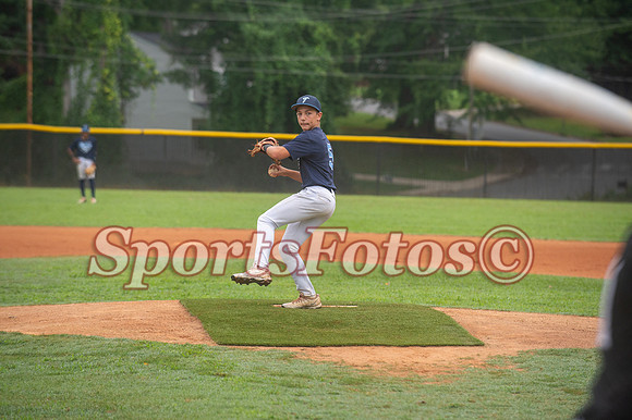 Tigers 4 vs Local Boys-100