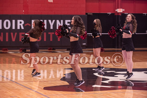 LR Cheer MBB2 vs BAC-110