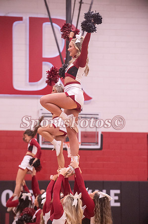 LR23 Cheerleaders @ MBB4-102