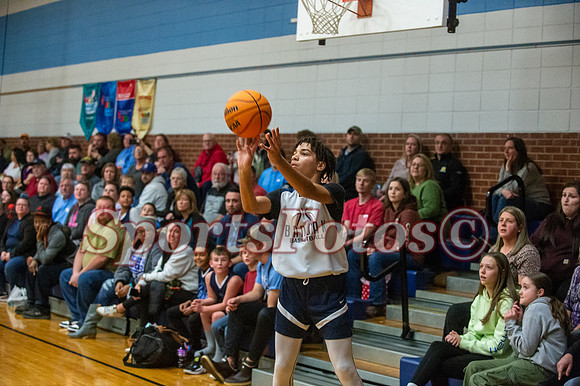 Banoak Wyant vs Hooper-112