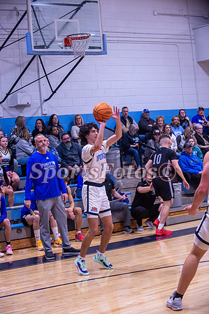 FTF Varsity MBB4 vs N Lincoln-111