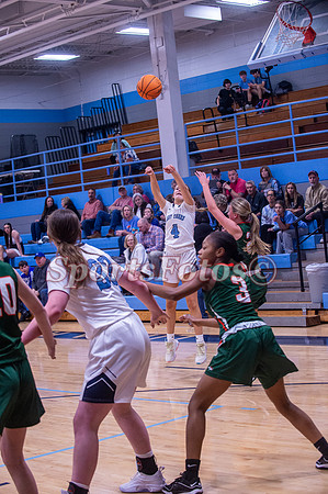 FTF WBB8 vs E Lincoln-103