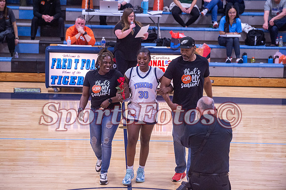 FTF varsity WBB9 vs E Lincoln-115