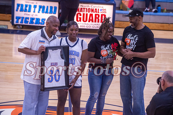 FTF varsity WBB9 vs E Lincoln-117