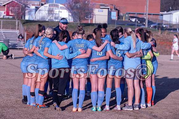 FTF Varsity WSoc1 vs Bandys-103