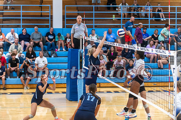 FTF Varsity VB1 vs Maiden-102