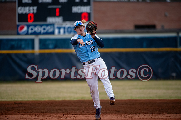 FTF Varsity BB3 vs E Lincoln-111