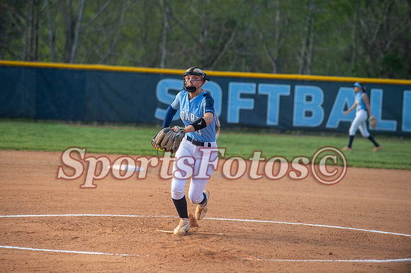 FTF Varsity SB2 vs E Lincoln-102