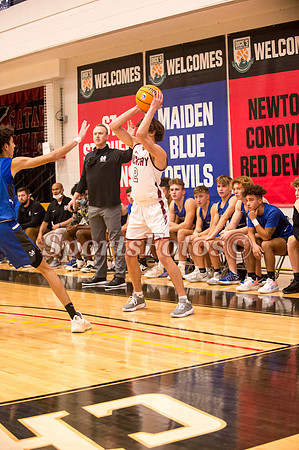 HHS boys vs MHS Boys-112