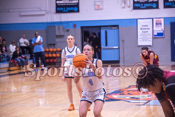 Varsity WBB8 vs Hickory-101