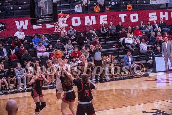 LR25 WBB8 vs Newberry-106