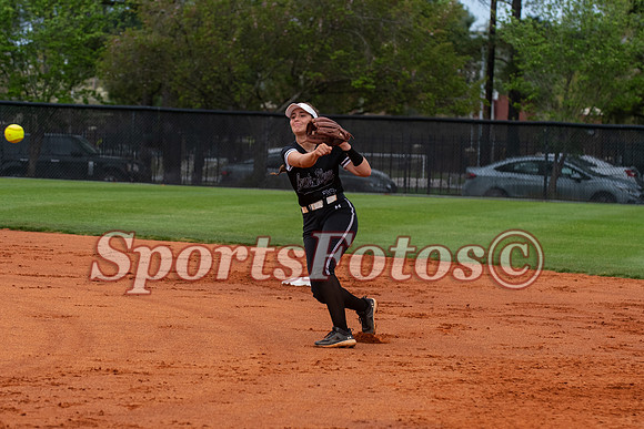 LR22-Softball-107