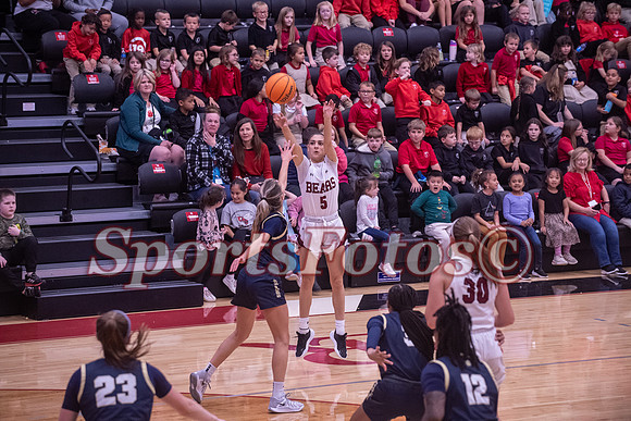 LR24 WBB1 vs Wingate-116