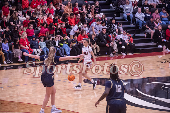 LR24 WBB1 vs Wingate-118