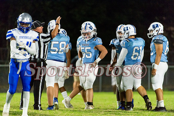 FTF Varsity FB4 vs Statesville-127