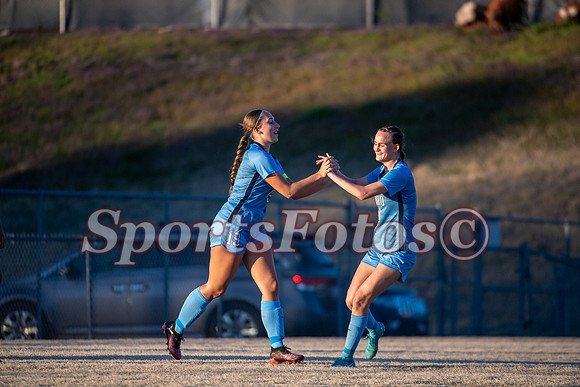 Varsity WSoc4 vs Statesville-108