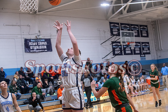 FTF Varsity WBB5 vs E Lincoln-104