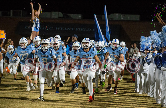 FTF Varsity FB6 vs Hickory-104