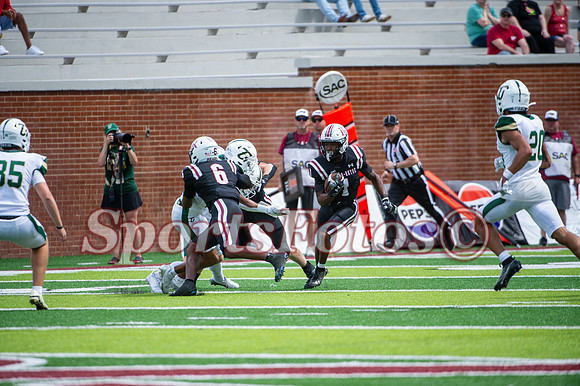 LR24 FB2 vs Tiffin-109