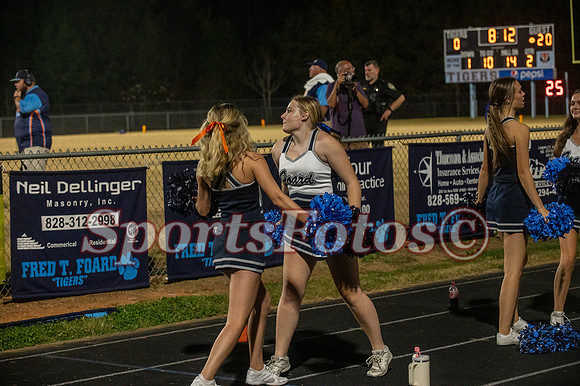 FTF Varsity FB6 vs Hickory-164