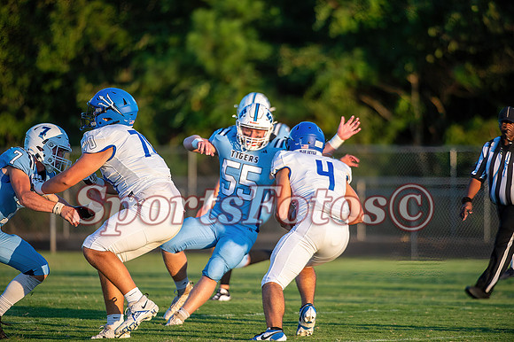FTF Varsity FB1 vs Maiden-106