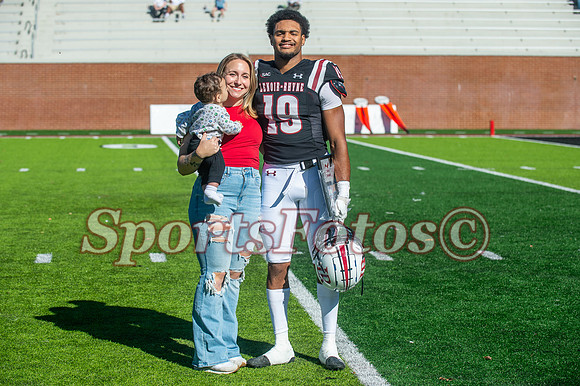 LR24 FB8 Seniors-116