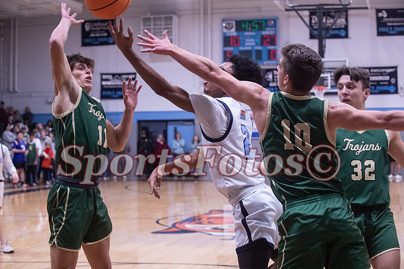 FTF Varsity MBB3 vs Bandys-116