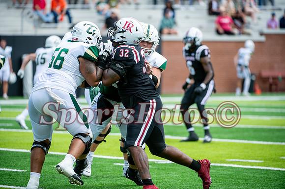 LR24 FB2 vs Tiffin-112