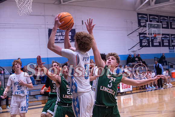 FTF JV boys vs E Lincoln-103