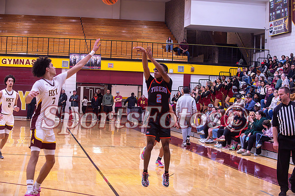 Varsity MBB5 vs Hickory-117