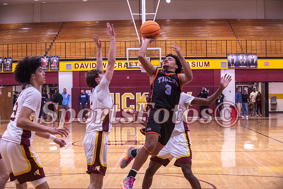 Varsity MBB5 vs Hickory-101