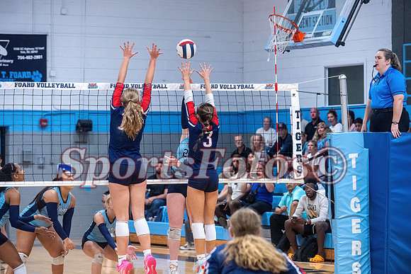 FTF Varsity VB1 Lincoln Charter-120