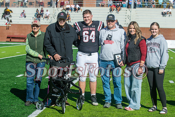 LR24 FB8 Seniors-115