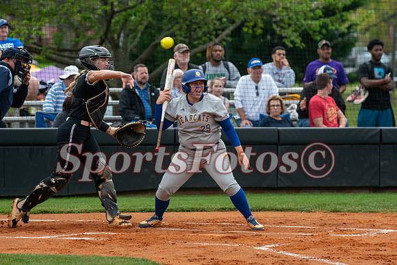 LR22-Softball-125
