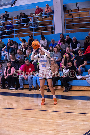 FTF Varsity WBB7 vs N Lincoln-102