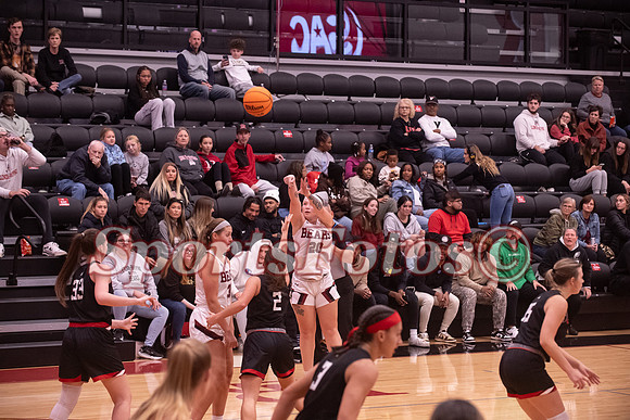 LR24 WBB2 vs UV-Wise-117