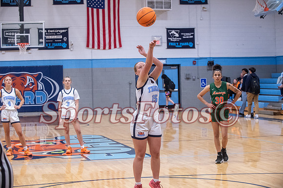 FTF Varsity WBB5 vs E Lincoln-116
