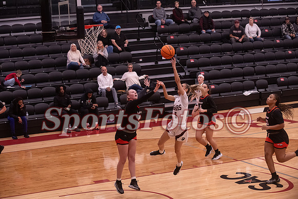 LR24 WBB3 vs Tusculum-104